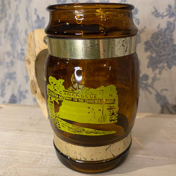 Vintage Souvenir 1000 Islands Brown Glass Mug - Picture 5 of 8